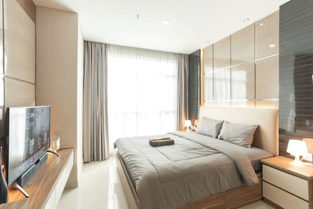 Central Royal Apartments by Emily, Jakarta, Indonesia