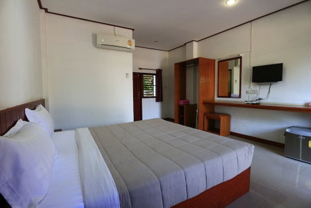 S Hotel, Lamphun, Thailand