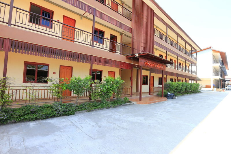 S Hotel, Lamphun, Thailand