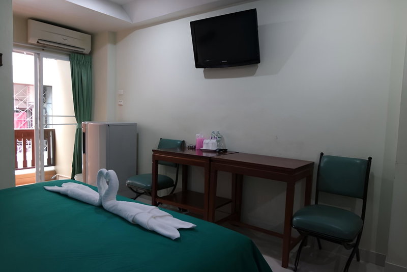 Nikom Court, Bataypora, Thailand