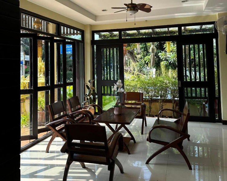 Ponburi Hotel, Nan, Thailand