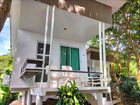 White house bailan resort, Ko Chang, Thailand