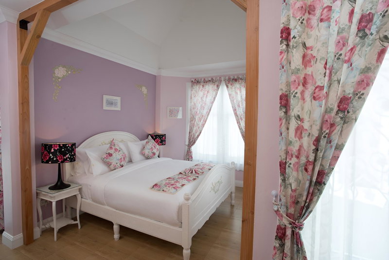 Hillsborough The English Country House, Hang Dong, Thailand