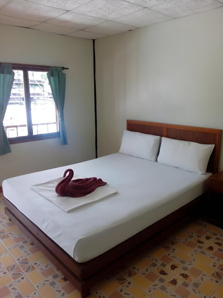 Phi Phi Scenery Guesthouse, Bataypora, Thailand