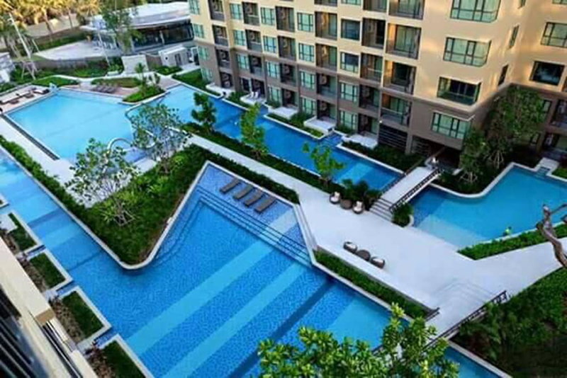 Rain by Lazy Sea Beach House, Cha-am, Thailand