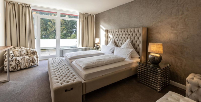 Hotel Luisenpark, Bad Bergzabern, Germany