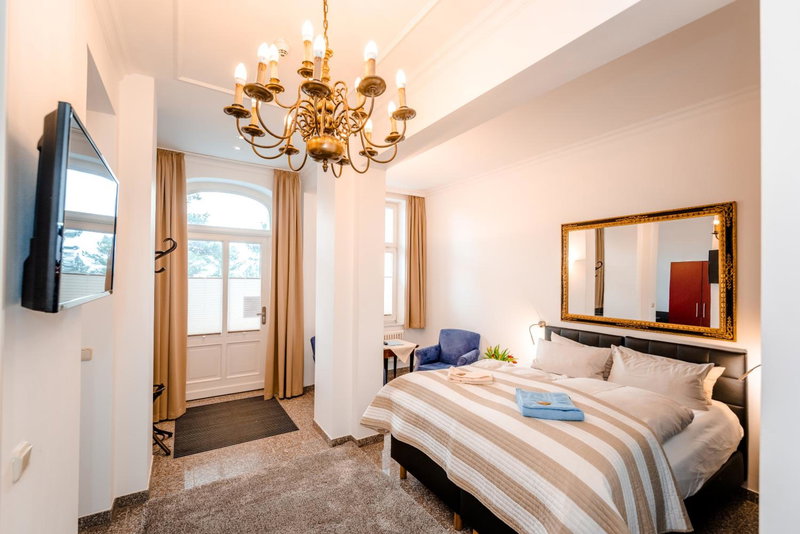 Aparthotel Seeschlösschen, Zinnowitz, Germany
