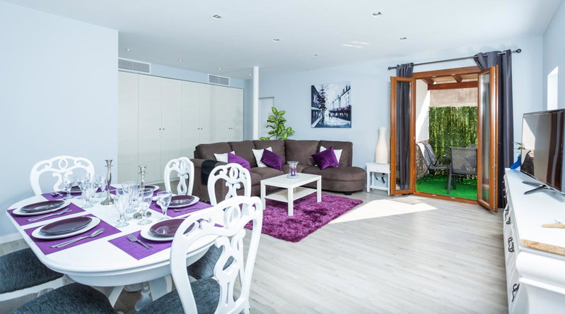 Mafloras Luxury&Beach Apartment, Cala Millor, Spain