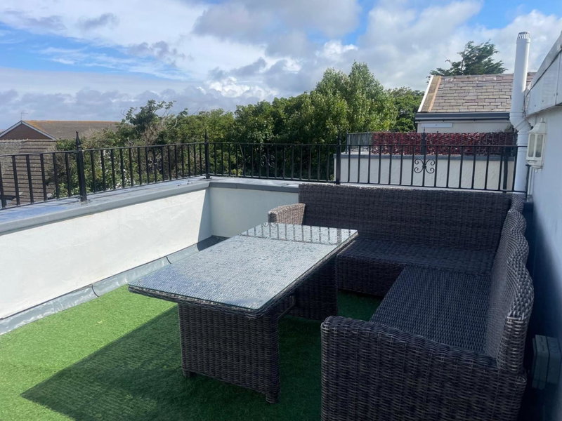 Beach House - Penthouse 3 Bed Apartment, Southport, United Kingdom