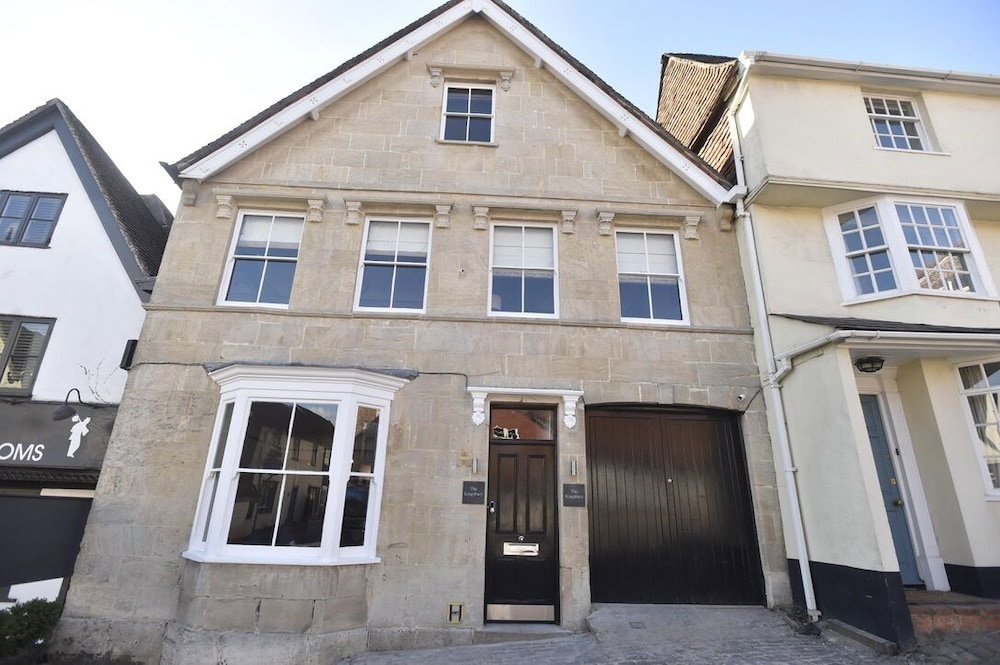 Hotel · The Kingsbury at No7 & No8, Marlborough