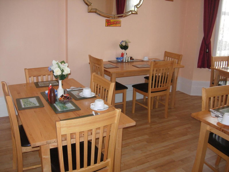 Longfield Guest House, Dover, United Kingdom