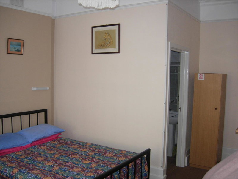 Longfield Guest House, Dover, United Kingdom