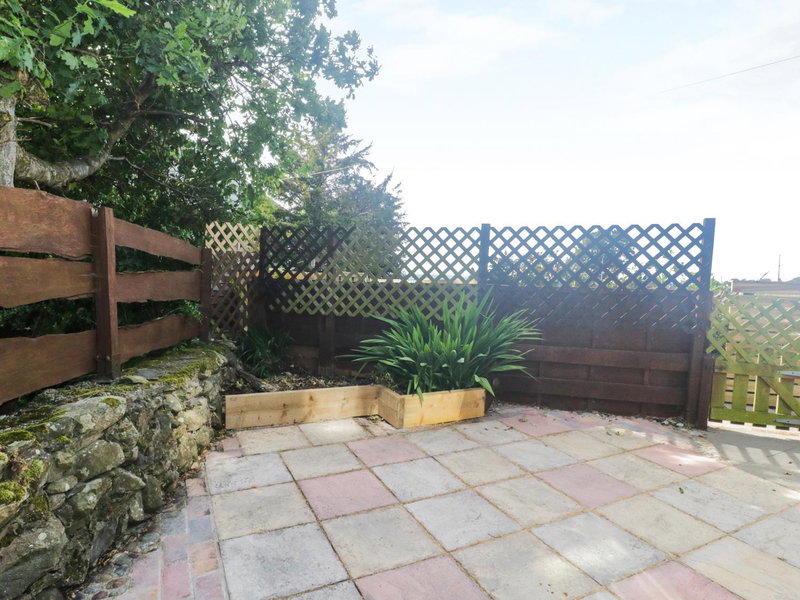 2 Ysgoldy, Bangor, United Kingdom
