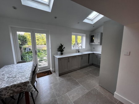 Seven Abbey Lane, Southam, United Kingdom