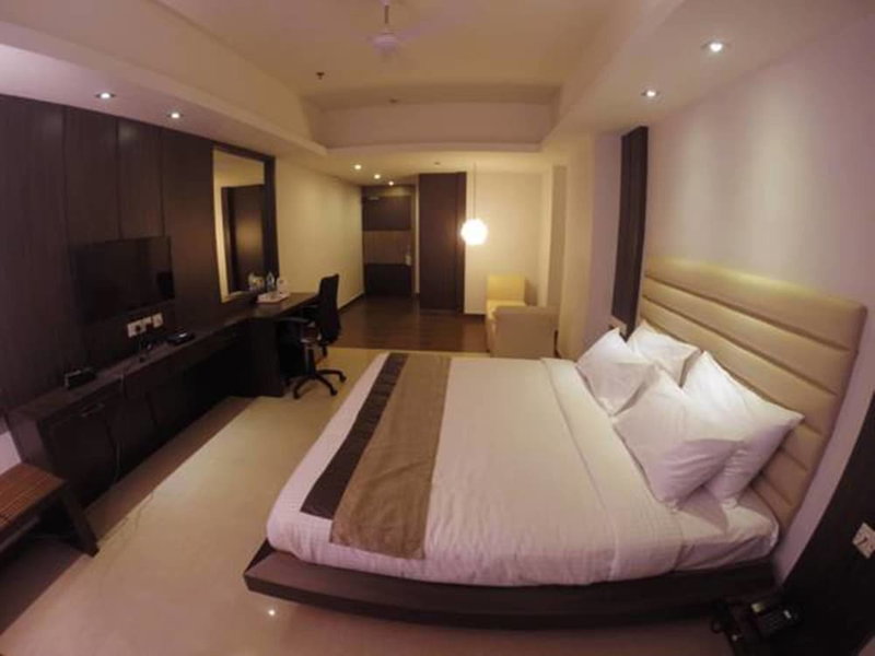 Imperial Regency, Kanayannur, India