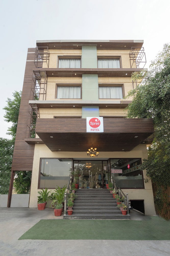 Spree Hotel Agra, India