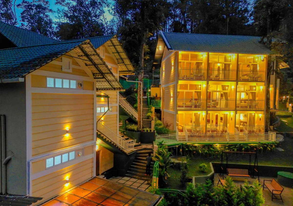 Areva Inn Plantation Resort Munnar with Pool by VOYE HOMES, India
