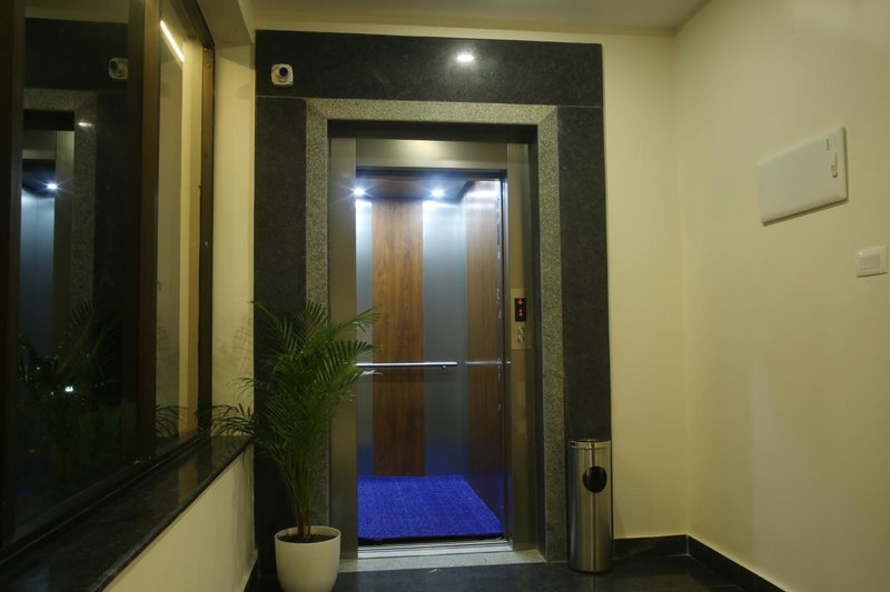 PARK IRIS HOTELS, Bharathi Nagar, Vijayawāda, India