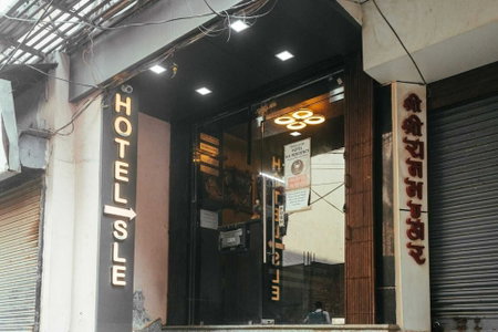 Hotel SLE Residency, Varanasi, India