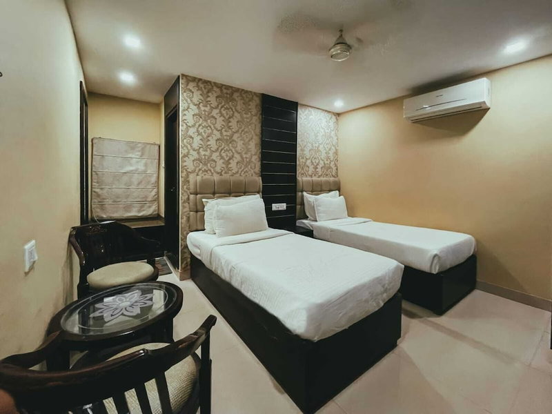 Hotel SLE Residency, Varanasi, India