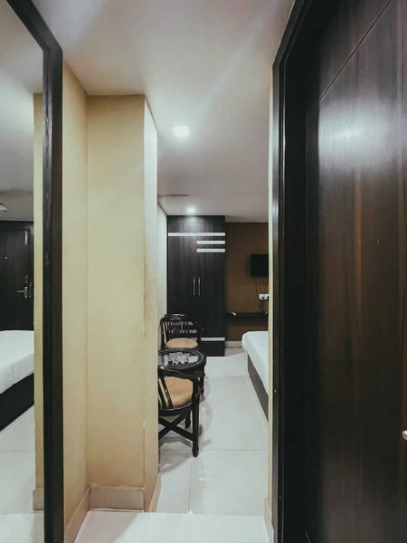 Hotel SLE Residency, Varanasi, India