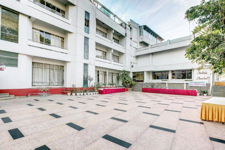 Hotel Ajanta Continental, Dehradun, India