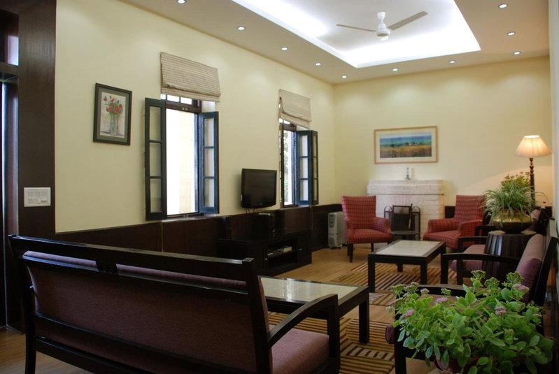 Alasia Hotel, Kasauli, India