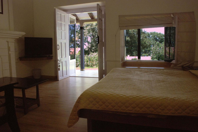 Alasia Hotel, Kasauli, India