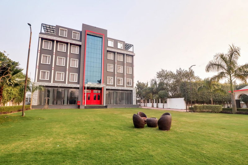 Super Townhouse Jashn, Lucknow, India