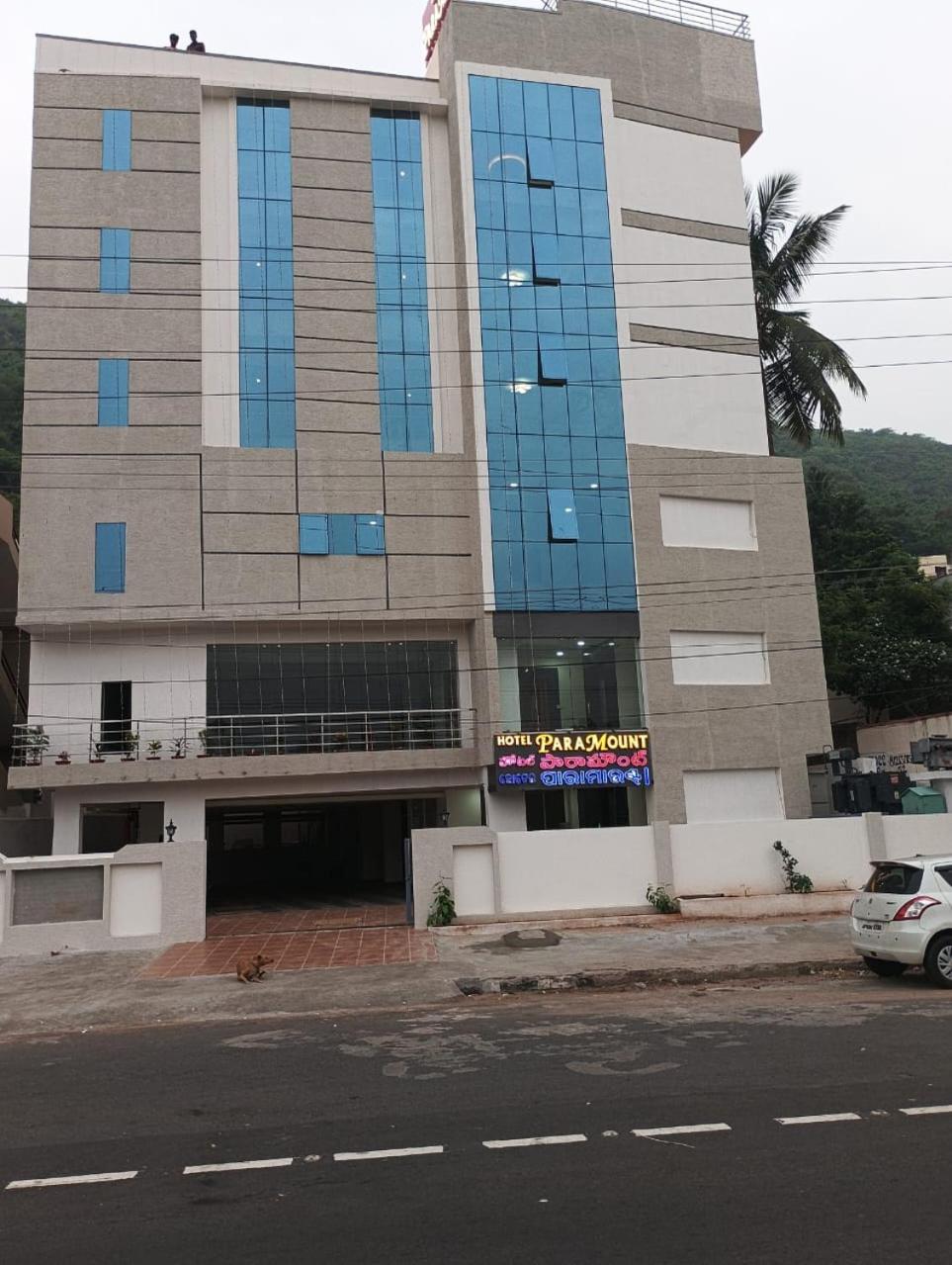 Hotel Paramount, India