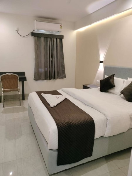 Hotel Paramount, Visakhapatnam, India