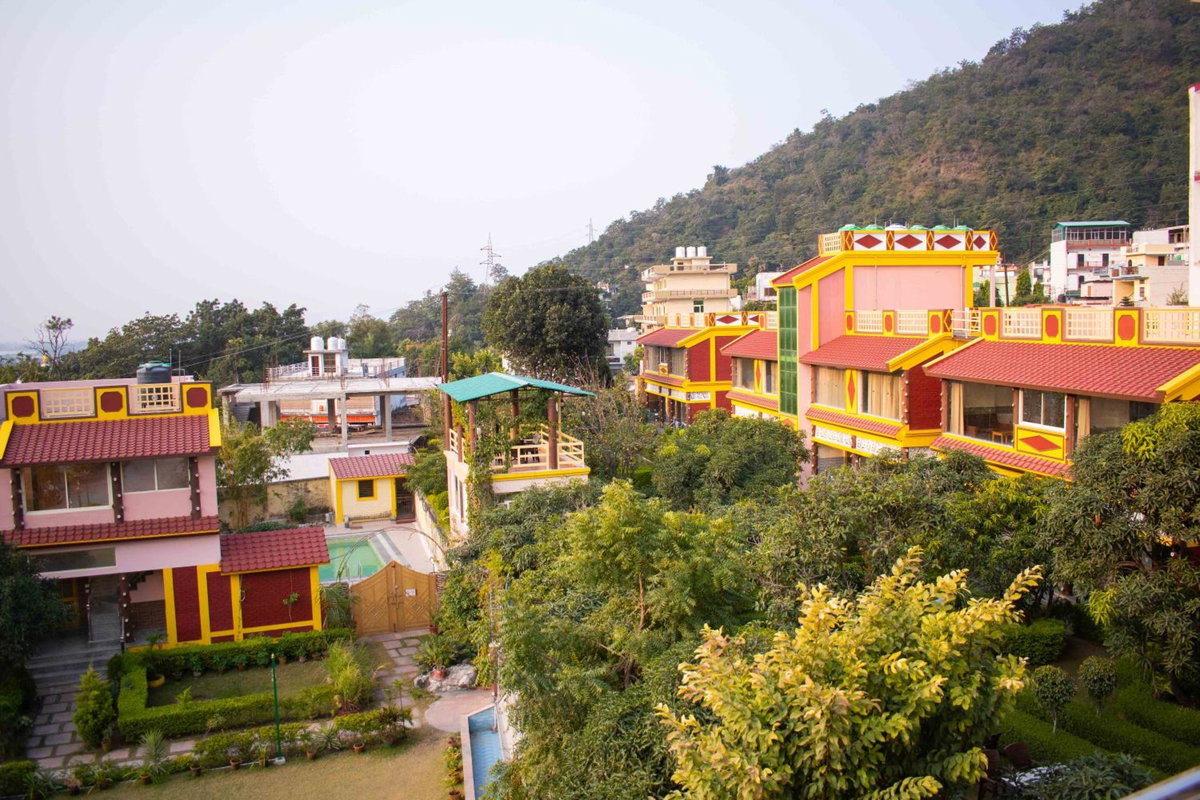 MVT Guesthouse & Restaurant (Rishikesh), India