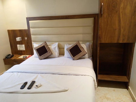Hotel Adams Inn Near Mumbai Airport, Mumbai, India