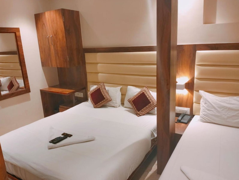 Hotel Adams Inn Near Mumbai Airport, Mumbai, India