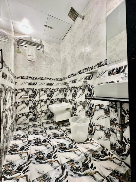 Hotel BKC Prime Near Trade Centre US Embassy, Mumbai, Mumbai, India