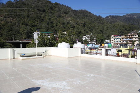 HOTEL YOG TAPOVAN- Rafting Available, Rishīkesh, India