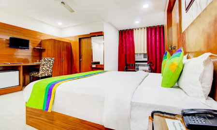 Hotel Amanda, Lucknow, India
