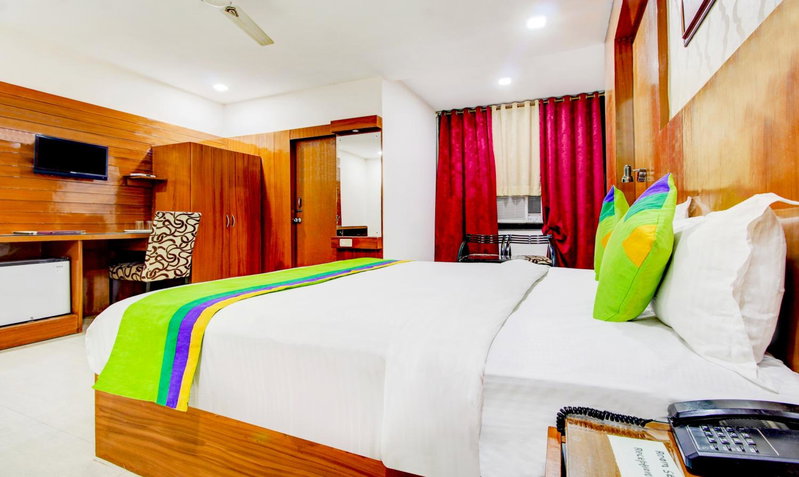 Hotel Amanda, Lucknow, India