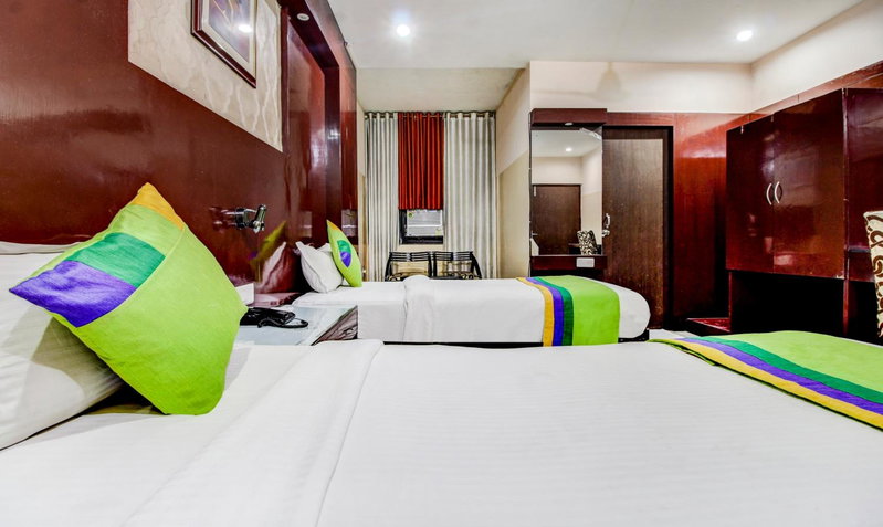 Hotel Amanda, Lucknow, India