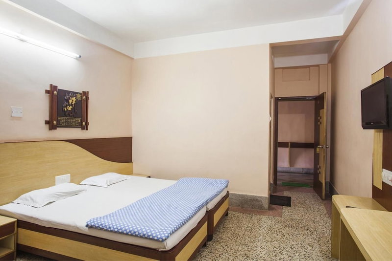 Hotel Lee Garden, Near Blue Flag Beach(500 Mtrs), Puri, Puri, India