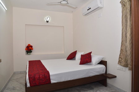 RP Residency - Kommiya inn, Kumbakonam, India