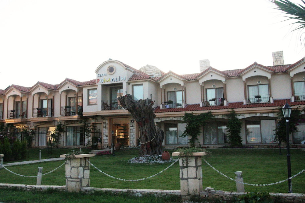 Club Pomalin, Turkey