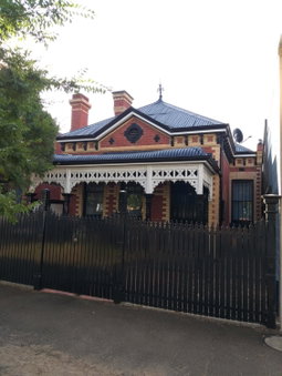 Unique CBD home, Bendigo, Australia