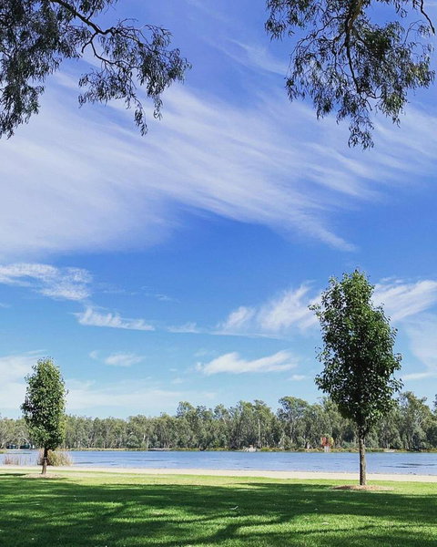 Lovely 2 BR Spa apartment, Opposite Shepp Lake, Shepparton, Australia