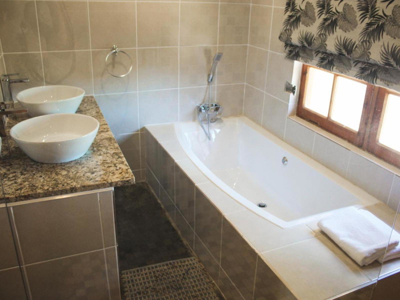 Wildnut Lodge and Game Farm, Louis Trichardt, South Africa