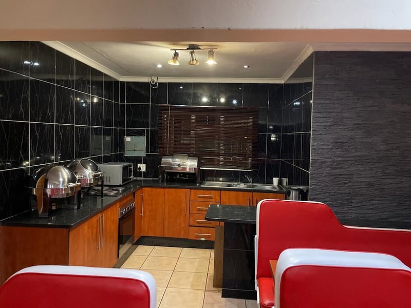 Pale Bohemia Bed and Breakfast, Rustenburg, South Africa