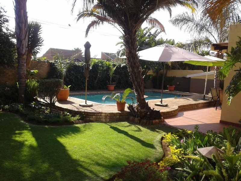 Kalahari Guest House, Emalahleni, South Africa