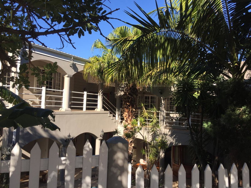 Knysna N2 Lodge, Knysna, South Africa