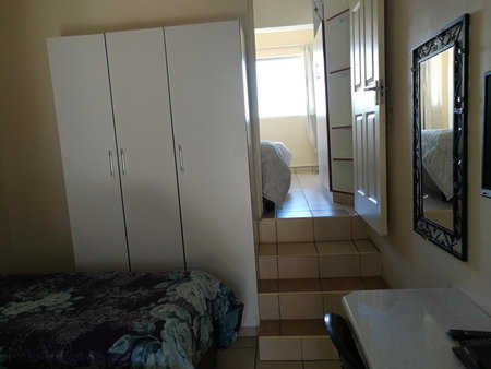 Bluff Accommodation Aybriden Self-Catering, Durban, South Africa