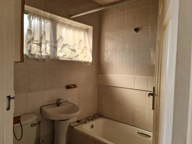 Bluff Accommodation Aybriden Self-Catering, Durban, South Africa